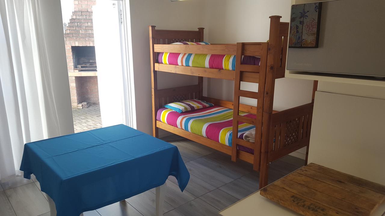 Blu Bed & Breakfast Port Elizabeth Esterno foto